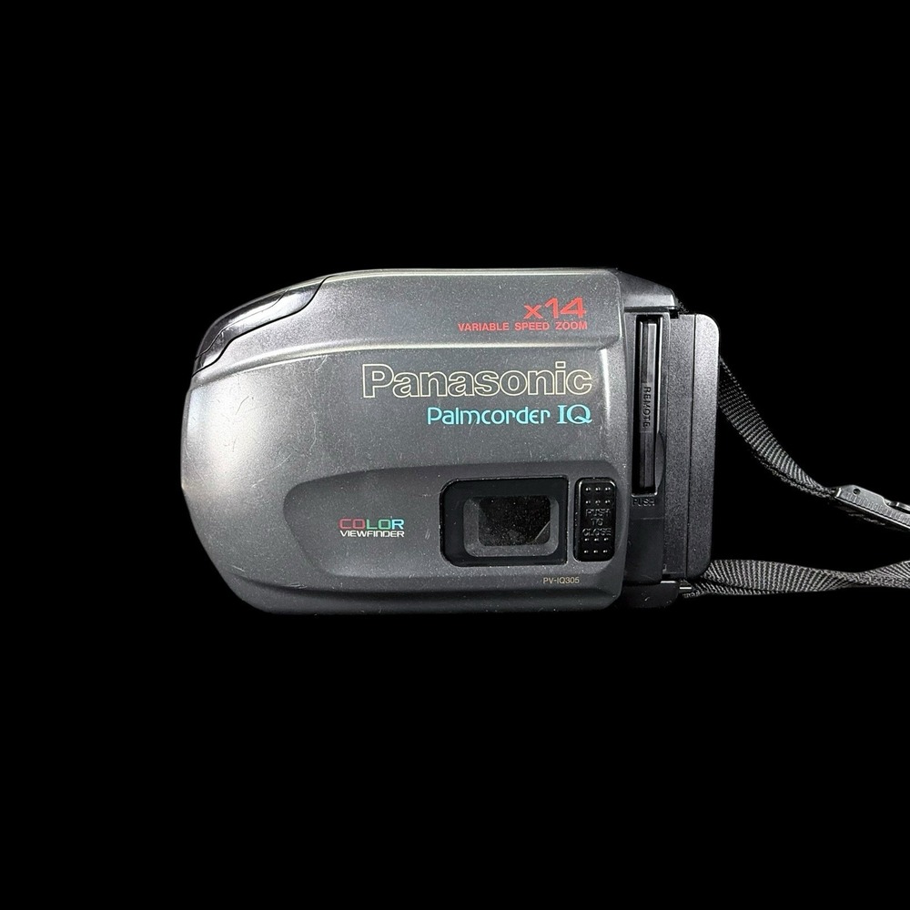 Panasonic Palmcorder IQ PV-IQ305D VHS-C Camcorder Tested with Charger